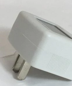 Ameritron ADM55-1U, DIGITAL 110VAC LINE VOLTMETER,80-200VAC,US 1-15P