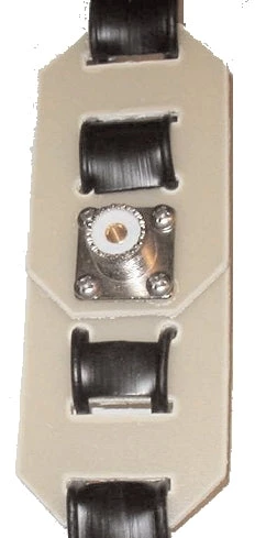 MFJ-16F01, MID FEED POINT LADDER LINE INSULATOR W/SO-239 3 MFJ-16F01, MID FEED POINT LADDER LINE INSULATOR W/SO-239