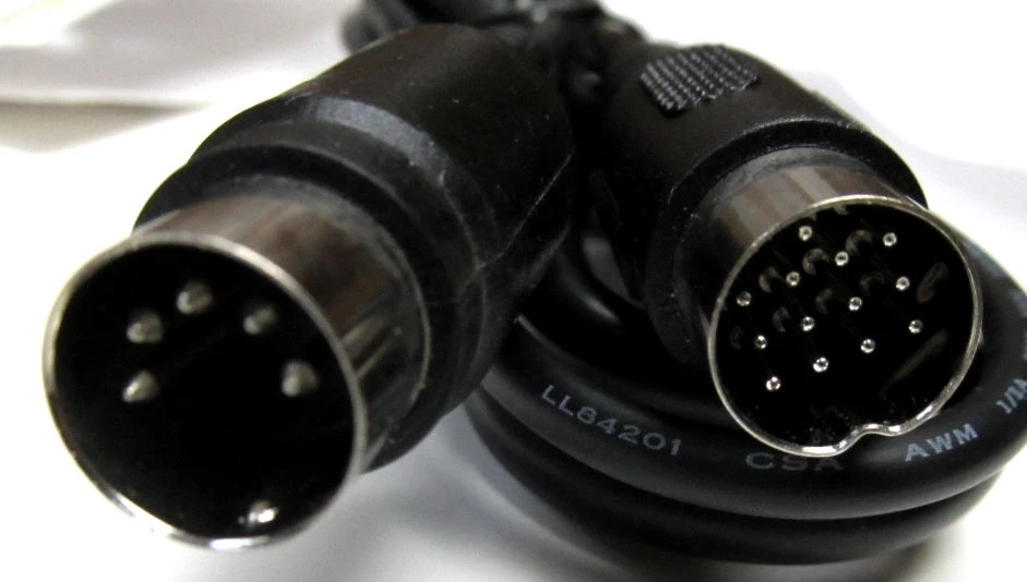 MFJ-5066, CABLE, MFJ TNC TO KENWOOD ACC 13 P DIN 4 MFJ-5066, CABLE, MFJ TNC TO KENWOOD ACC 13 P DIN