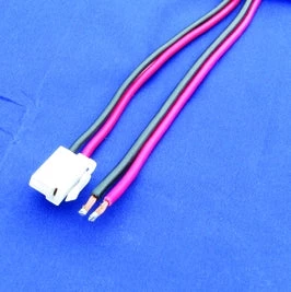 MFJ-5512, CABLE, T VHF/UHG POWER,15A FUSE,15FT,YAE/KEN/IC 3 MFJ-5512, CABLE, T VHF/UHG POWER,15A FUSE,15FT,YAE/KEN/IC