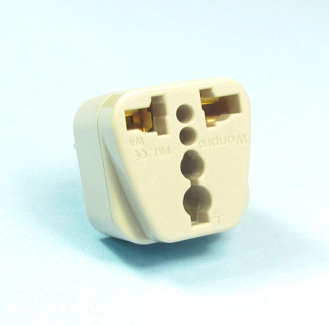 MFJ-7782, ADAPTOR, AC PLUG,EU/US 2-PRONG TO NEMA 6-15P,WHITE 3 MFJ-7782, ADAPTOR, AC PLUG,EU/US 2-PRONG TO NEMA 6-15P,WHITE