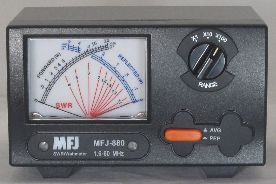 MFJ-880, X SWR/WATTMETER, 1.6-60 MHz, 2kW 3 MFJ-880, X SWR/WATTMETER, 1.6-60 MHz, 2kW