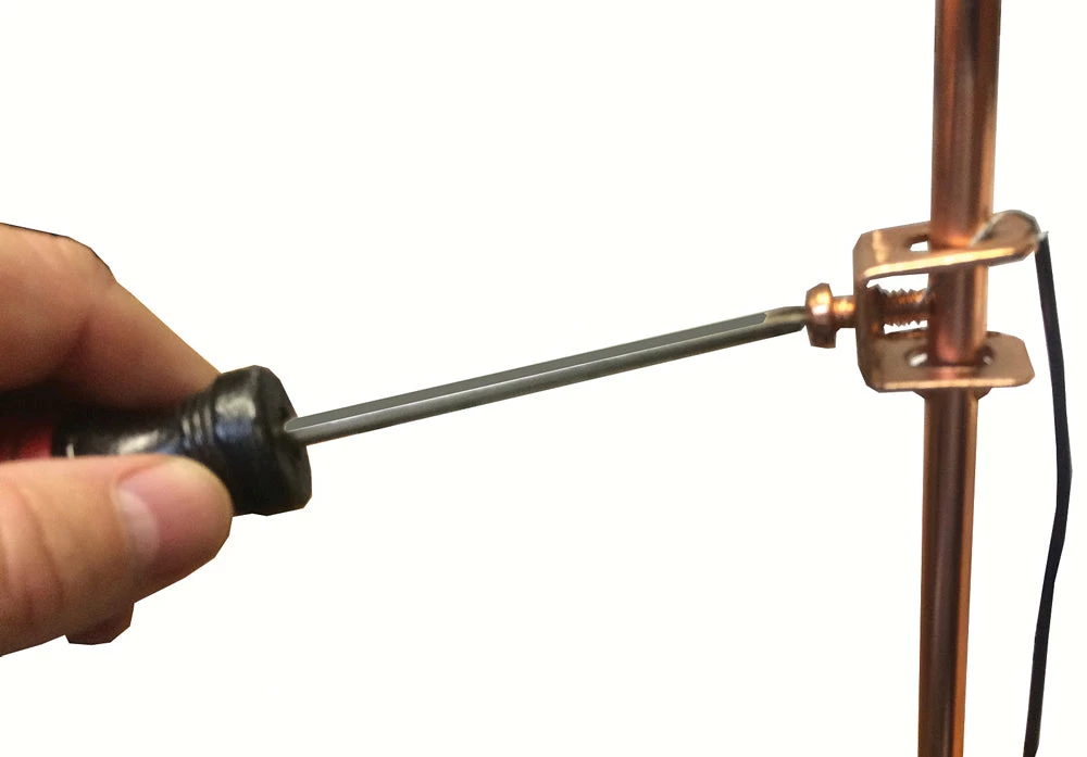 MFJ-1936T, GROUND ROD, W/CLAMP,+342T+WIRE BUNDLE 5 MFJ-1936T, GROUND ROD, W/CLAMP,+342T+WIRE BUNDLE